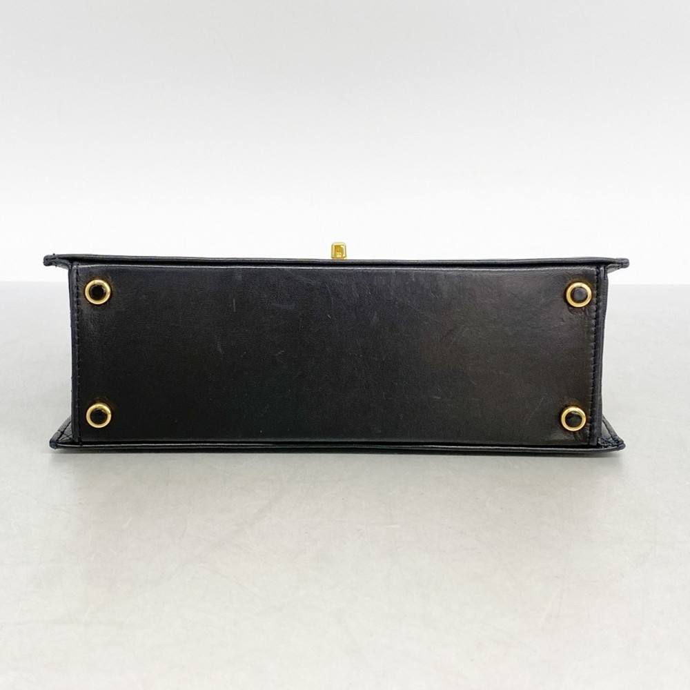 CHANEL Black Lambskin Leather Shoulder Bag - Picture 3 of 13